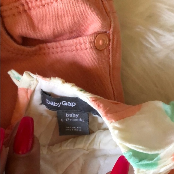 Gap set top and pants both size 6 to 12 months - Picture 6 of 6